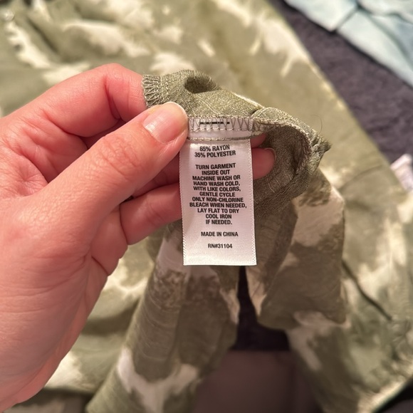 New Direction 3/4 Sleeve Peasant Blouse Green White Tie Dye Size XL - Picture 5 of 8